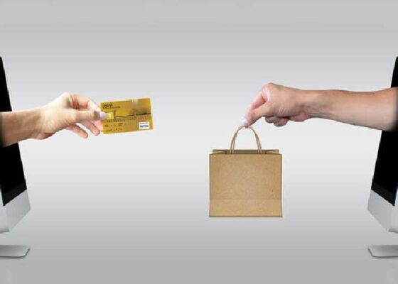 thuong mai dien tu dich thi la gi