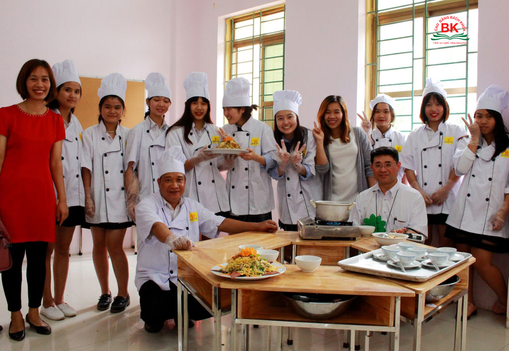 trung cấp nấu ăn