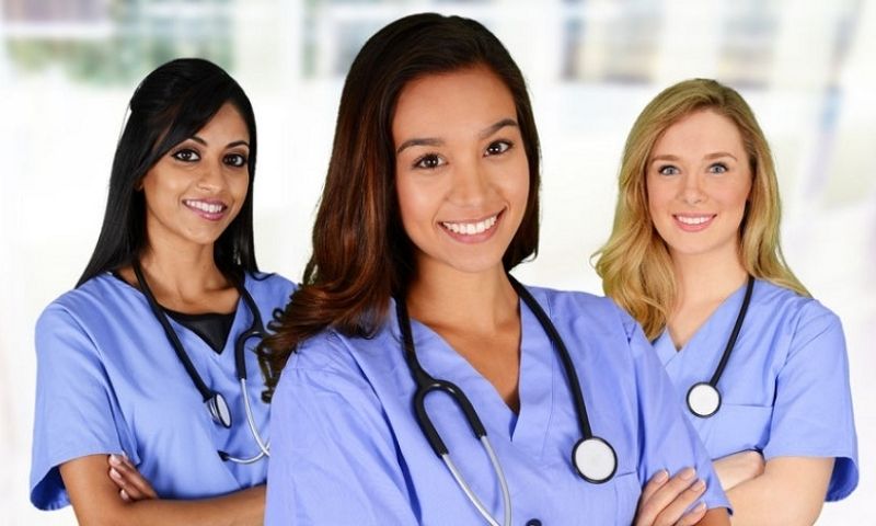 Trung cấp ngành Điều dưỡng tốt nghiệp làm gì? 